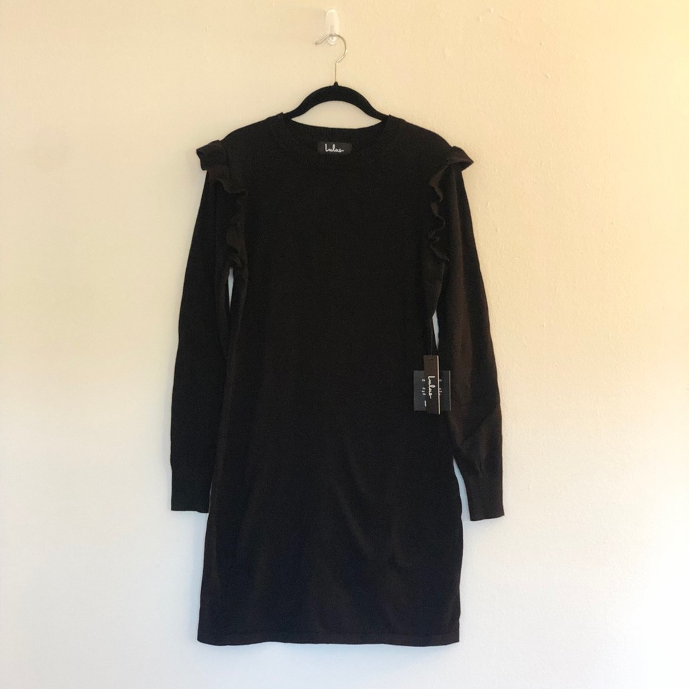 Black knitted dress